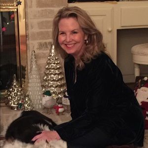 Meet your Posher, Bobbie